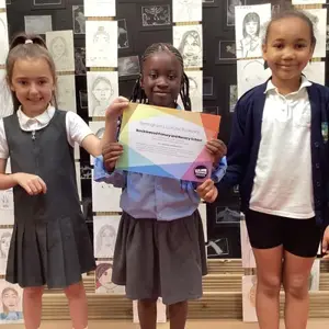 Rs=W 400,H 400,Cg True